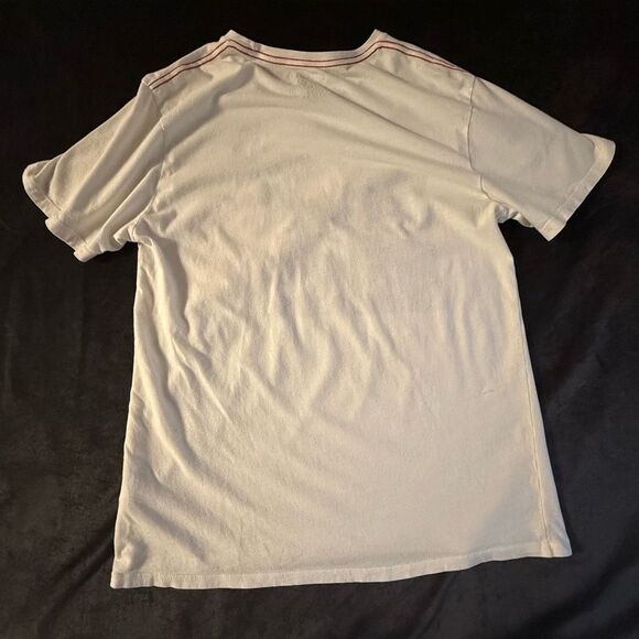 True Religion Graphic Tee | Size M | Red Horseshoe Logo | Streetwear LA Vibes - Picture 4 of 12